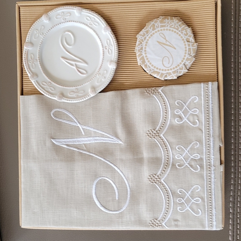 Mud pie monogram letter N 3 piece set